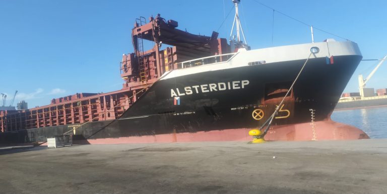 رسو أول باخرة ضمن الخط التجاري البحري الأسبوعي الجديد سكيكدة-فالنسيا