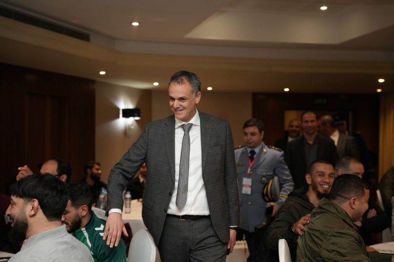 انطلاق المنتدى الخامس للرياضيين الجزائريين تحت شعار “نحو إطار إستراتيجي متكامل للإنتقال من المسار الرياضي إلى المسار المهني”