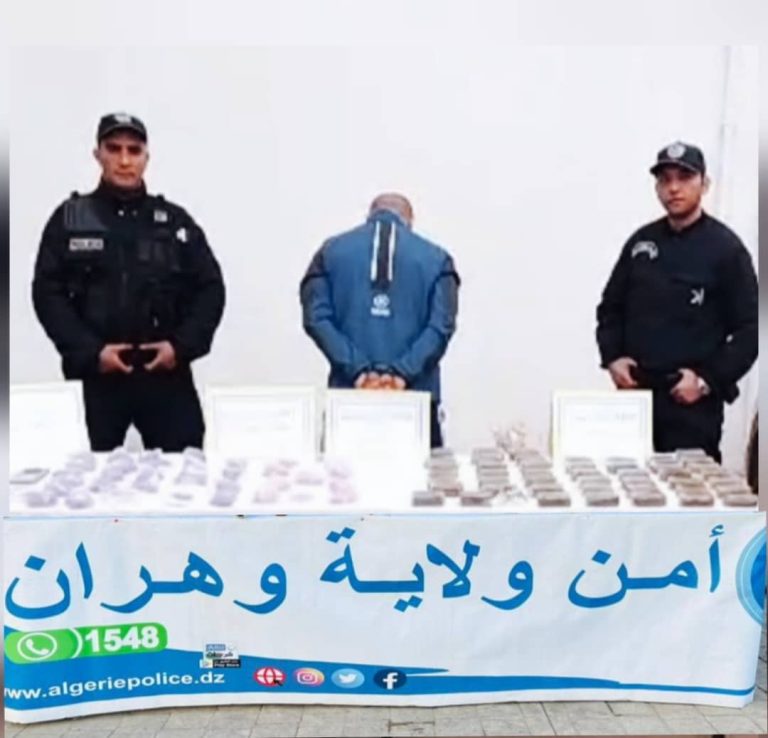 شرطة وهران تطيح بمروّج خطير للمخدرات الصلبة كان يستعمل مركبة مزورة لتسهيل نشاطه الإجرامي