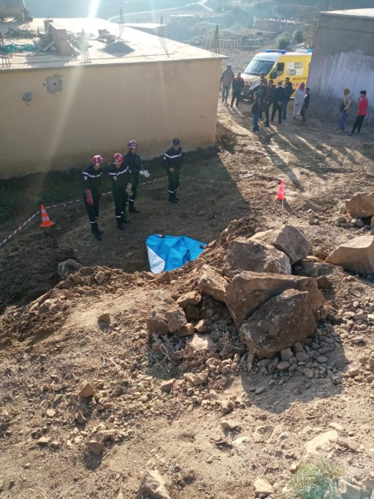 الحماية المدنية تتدخل إثر سقوط صخرة على طفل صغير بدوار الحلايق ببلدية برج بونعامة وتؤكد ضرورة مراقبة أماكن اللعب