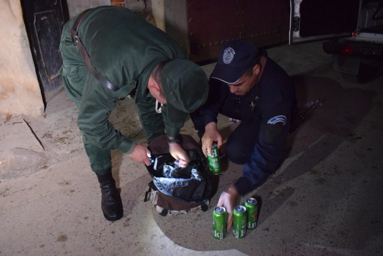 عمليات أمنية واسعة لشرطة الشلف والدرك الوطني تُسفر عن توقيف مطلوبين وحجز مواد مخدرة ومشروبات كحولية