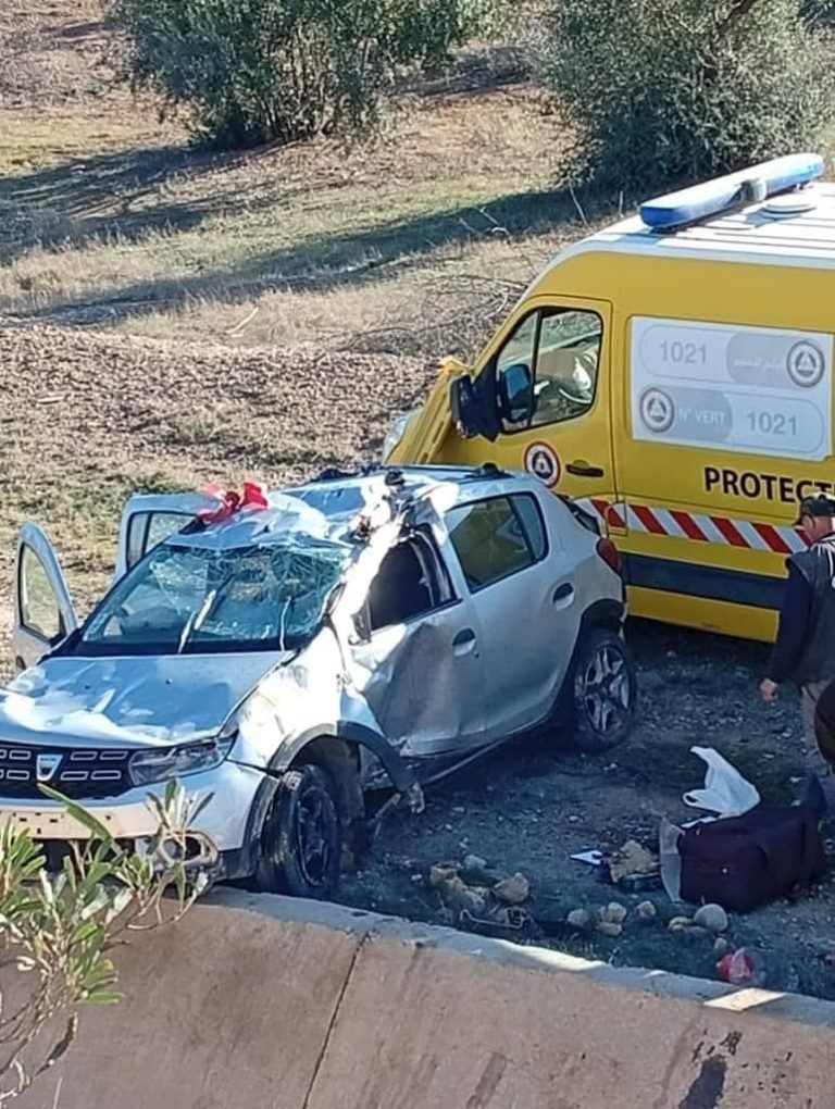 وفاة شخص وإصابة آخر في حادث مرور بولاية بجاية