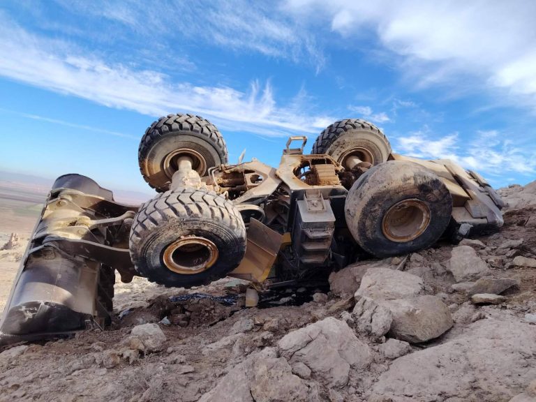 وفاة شخص إثر انقلاب جرافة بولاية تيارت