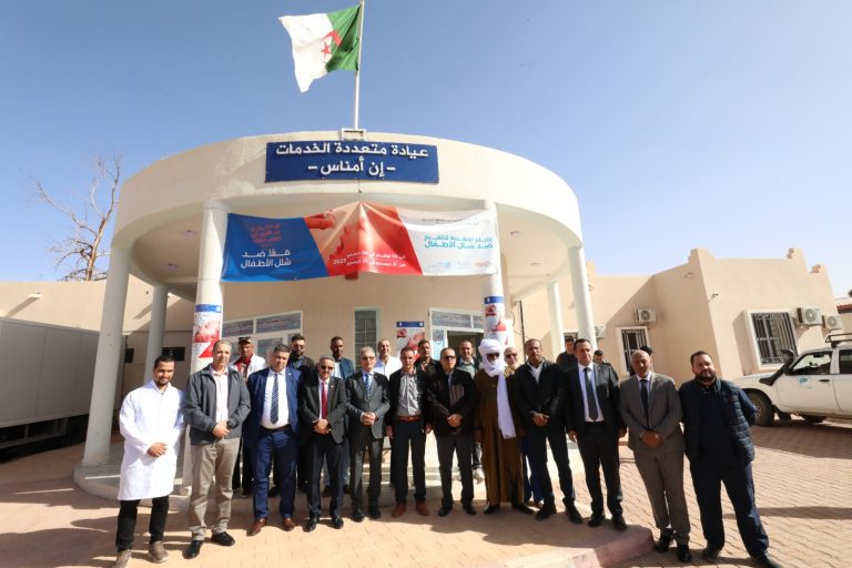 إن أمناس أول محطة للبعثة الاستعلامية لمتابعة واقع الصحة بإليزي