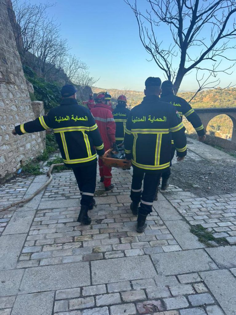 انتشال ضحية سقوط من جسر بقسنطينة