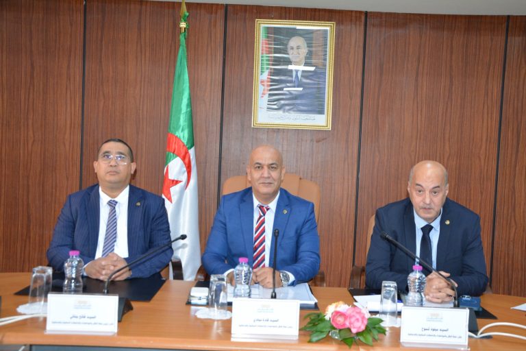 لجنة النقل تستمع إلى خبراء ومختصين لإثراء مشروع قانون يتضمن قانون المرور