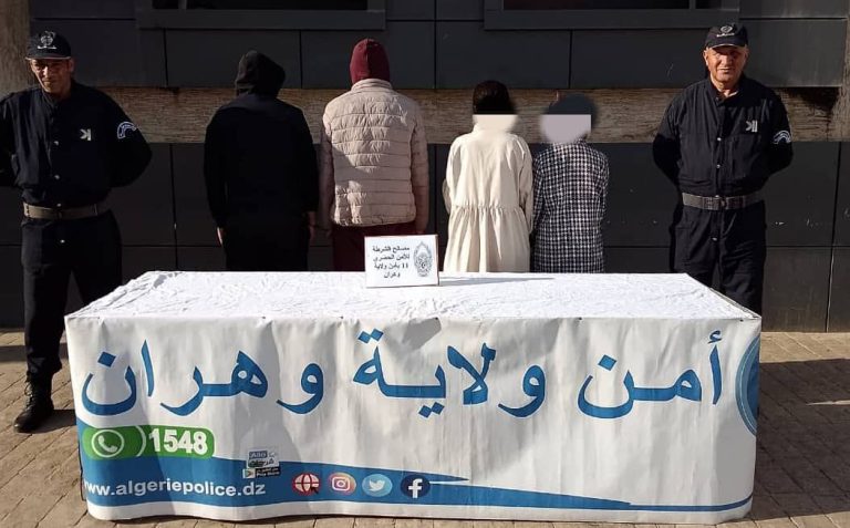 شرطة وهران تفكّك نشاطًا إجراميًا يمسّ الآداب العامة وتوقيف 4 أشخاص