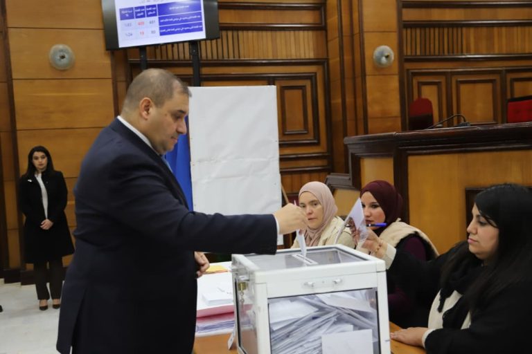 انطلاق انتخابات تجديد ثلثي أعضاء المجلس الأعلى للقضاء بمشاركة وزير العدل