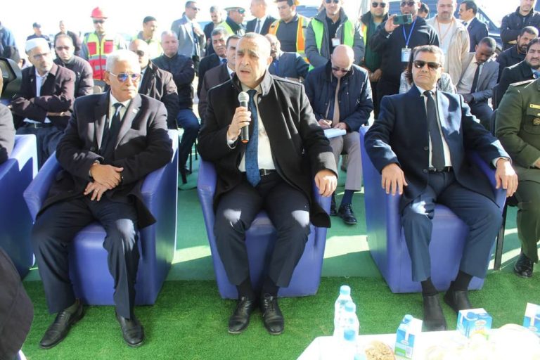 برنامج تنموي واسع لتحسين خدمات الكهرباء والغاز بولاية غرداية