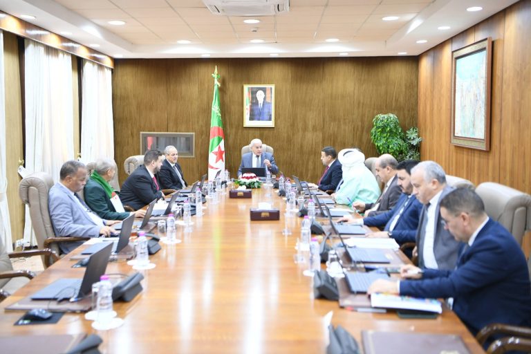 مكتب المجلس الشعبي الوطني يدرس التعديلات المقترحة على مشروع قانون يتضمن قانون المرور