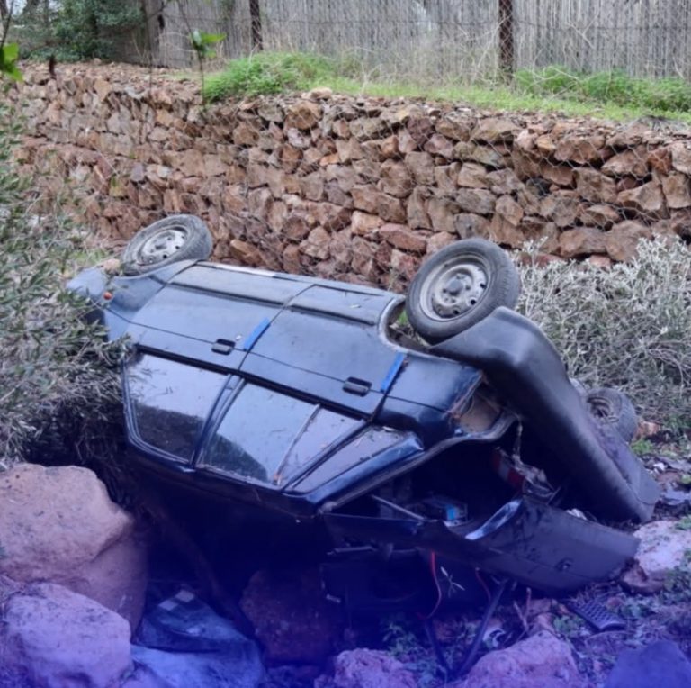 حوادث المرور بتيبازة: وفاة شخص إثر انحراف سيارة وسقوطها في منحدر