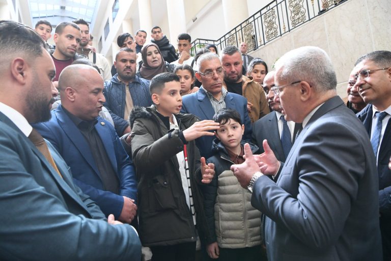 وفد من جمعية حركية الشباب من ولاية المسيلة بمقر المجلس الشعبي الوطني