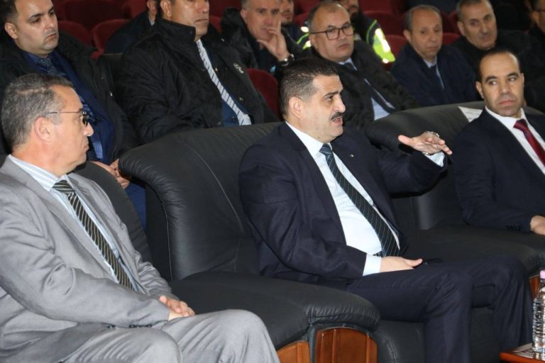 وزير الري طه دربال يتفقد وضعية قطاع المياه بولاية أم البواقي