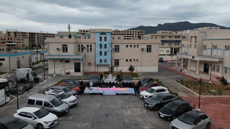 شرطة بجاية تفكك شبكة إجرامية منظمة وتوقف 20 عنصراً من هيكلها