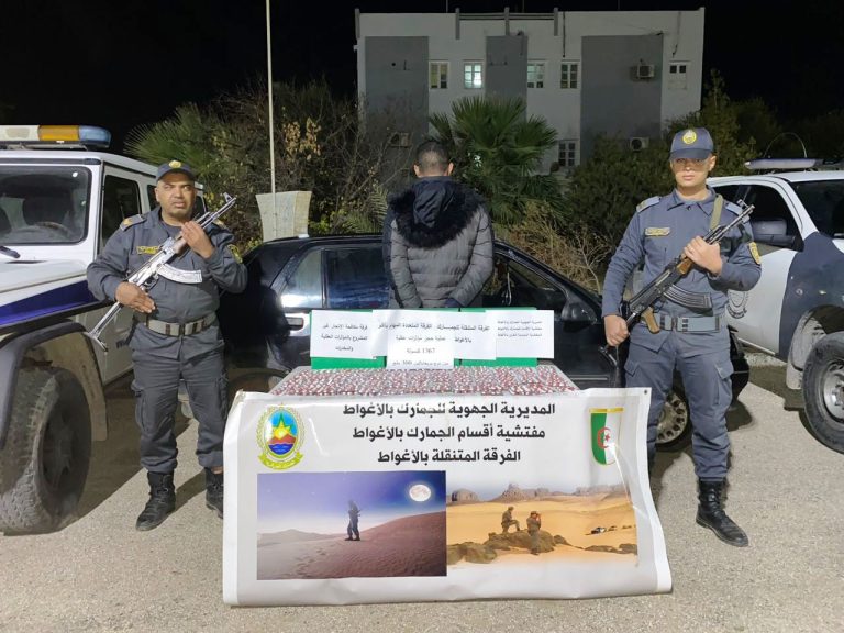 الجمارك تُحبط محاولات تهريب واسعة وتحجز كميات معتبرة من المؤثرات العقلية والمخدرات