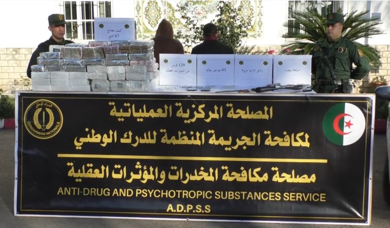 الدرك الوطني يفكك شبكة إجرامية ويضبط 87 كلغ من الكيف المعالج