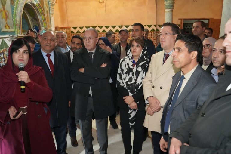 وزيرة الثقافة والفنون تعلن عن مشروع ترميم المدينة القديمة بقسنطينة وتحويل “دار الإبداع” لمتحف