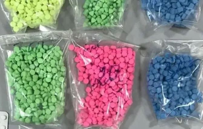 حجز 453.500 قرص إكستازي بميناء وهران