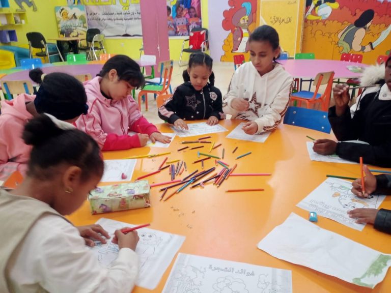 تنشيط ورشات بيئية للأطفال في مكتبة المطالعة العمومية بأدرار خلال العطلة الشتوية