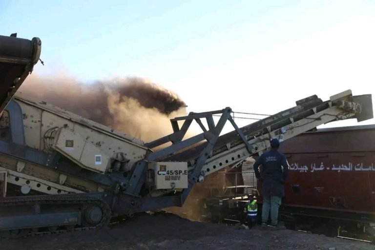 إطلاق أول عملية شحن خامات الحديد من منجم غارا جبيلات