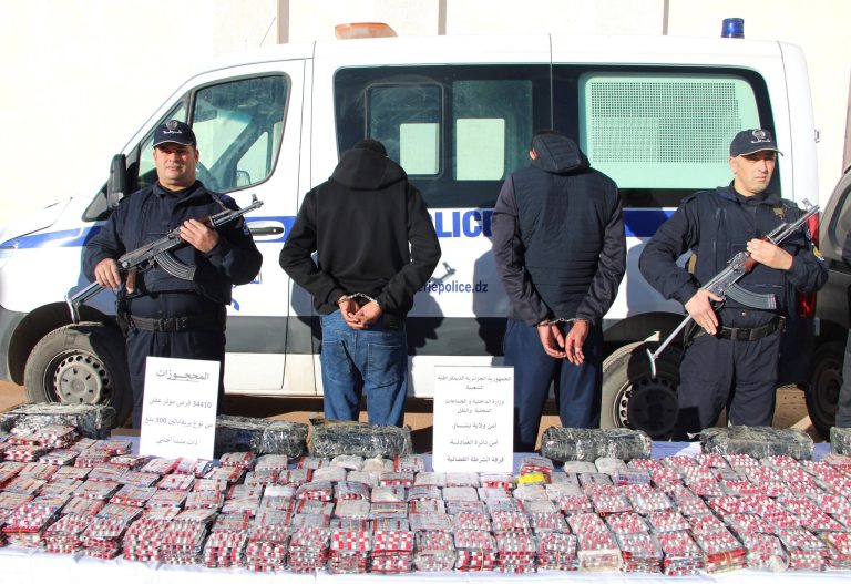 شرطة_بشار تطيح بشبكة منظمة مختصة في الإتجار بالمؤثرات العقلية