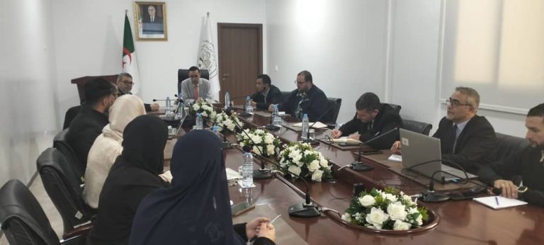 جلسة عمل بمشاركة وزارة الصناعة الصيدلانية ووزارة التجارة الخارجية لتعزيز الاستثمار والصادرات