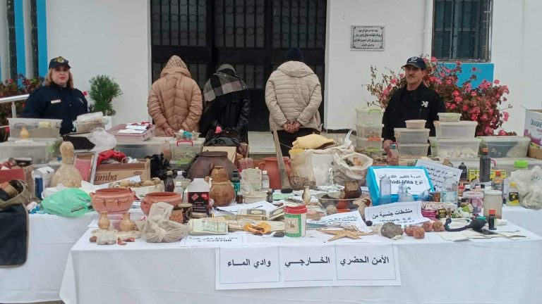 شرطة باتنة توقف ثلاثة أشخاص لممارستهم طقوس السحر والعرافة غير الشرعية بمروانة