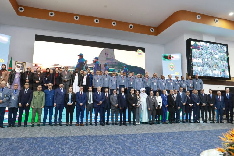 إبراهيم بوغالي يشارك في مراسم اليوم العالمي للجمارك ويثمن جهود الجمارك الجزائرية