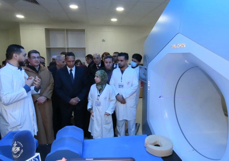 وزير الصحة يشرف على وضع تجهيزات طبية متطورة حيّز الخدمة بولاية الأغواط