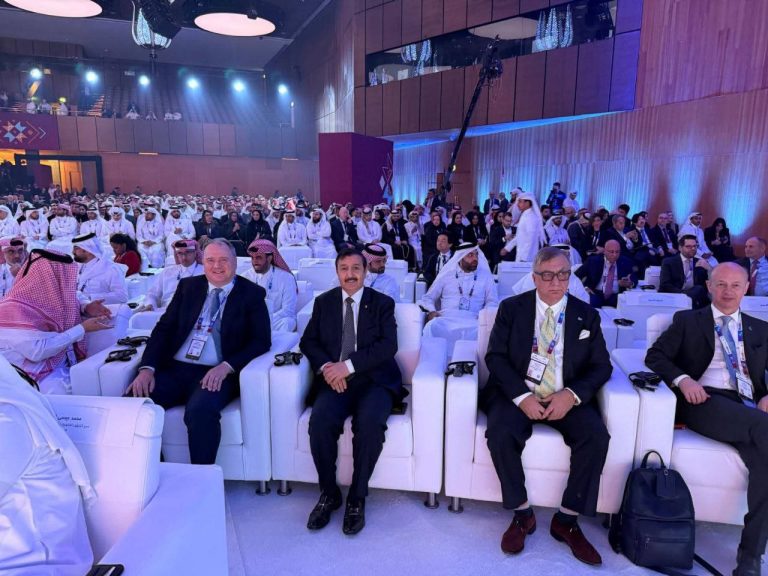 الجزائر تشارك في المؤتمر والمعرض الدولي للغاز الطبيعي المسال 2026 بالدوحة