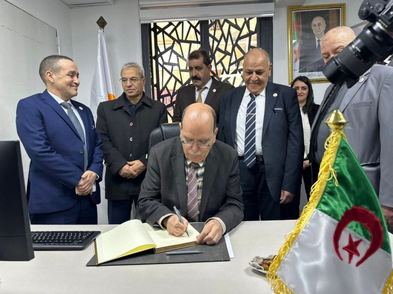 افتتاح وكالتين تجاريتين جديدتين لبنك التنمية الفلاحية في بجاية وأميزور لتعزيز الخدمات المالية