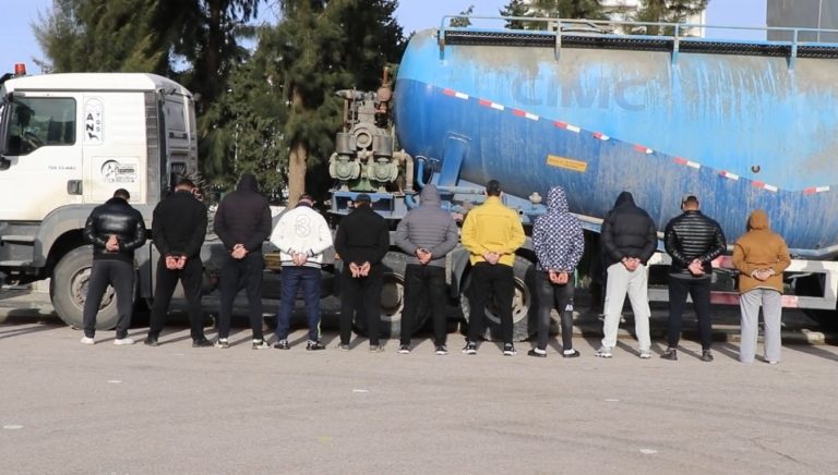 الجيش_الوطني_الشعبي يحبط شبكتين دوليتين لترويج #المخدرات ويضبط أكثر من 4 ملايين قرص مهلوس بالجزائر