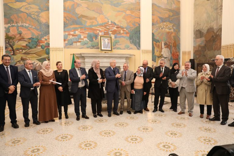 إشراف رئيس مجلس الأمة على عملية القرعة لفائدة موظفي وإطارات المجلس لأداء مناسك الحج