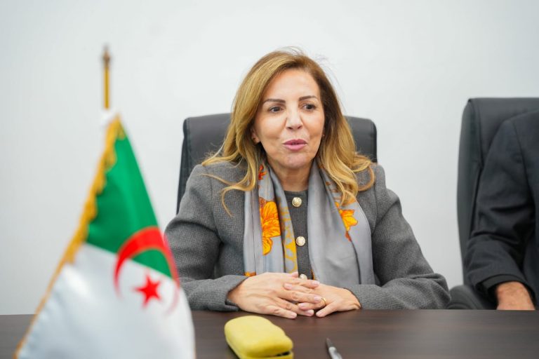 مراسم تنصيب البروفيسور ليندا بوحجة مديرة عامة للمدرسة العليا الجزائرية للأعمال (ESAA)