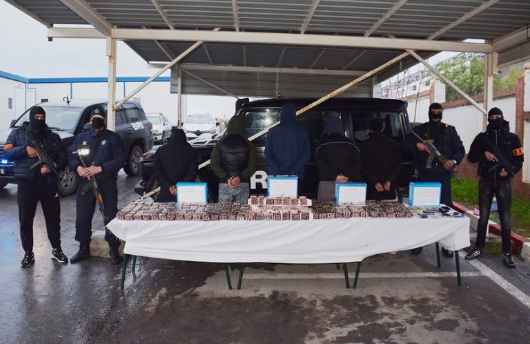 فرقة البحث والتدخل بأمن ولاية قسنطينة توقف شبكة إجرامية وتضبط كمية كبيرة من المؤثرات العقلية