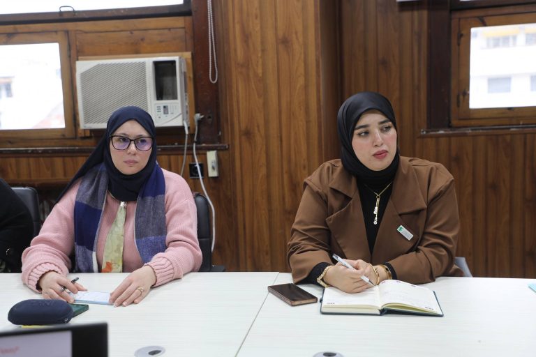 جلسات عمل لتقييم واقع الشباب في #الجزائر العاصمة ومختلف الولايات