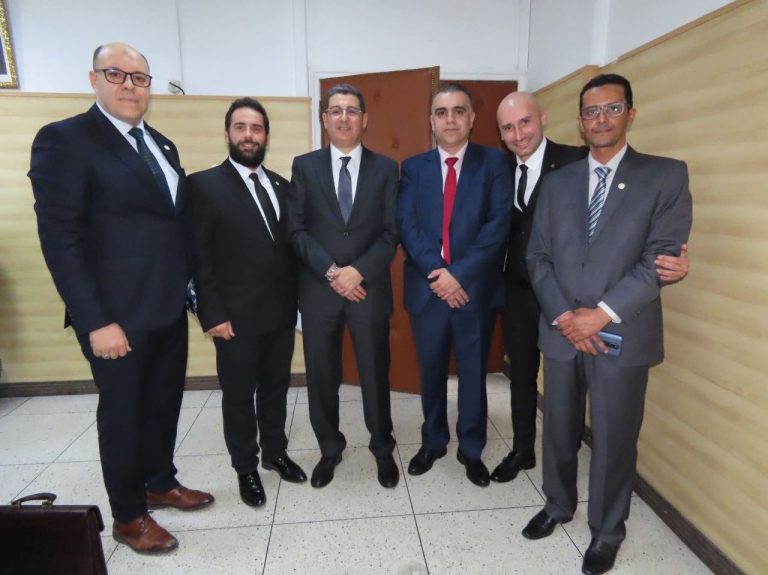 محمد صديق آيت مسعودان يبحث تعزيز الممارسة الصيدلانية مع النقابة الوطنية للصيادلة الخواص