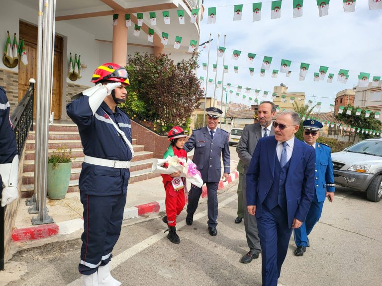 شرطة سوق أهراس تحيي اليوم العالمي للحماية المدنية بحضور والي الولاية والسلطات المحلية