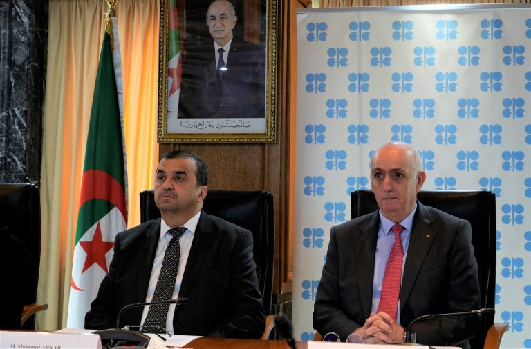 وزير المحروقات الجزائري محمد عرقاب يشارك في اجتماع أوبك+ لمجموعة الدول الثمانية ويقر زيادة الإنتاج