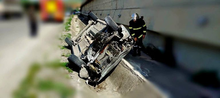 حادث مرور أمام محطة خدمات سيرتا بعين السمارة يسفر عن إصابتين