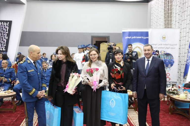 إحياء اليوم العالمي للمرأة بالمدرسة العليا للشرطة بحضور وزراء ومجاهدات في الجزائر العاصمة