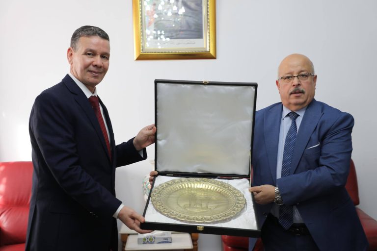 عين الدفلى تستضيف ملتقى جهوي حول التسيير المالي للحماية المدنية بحضور المدير العام