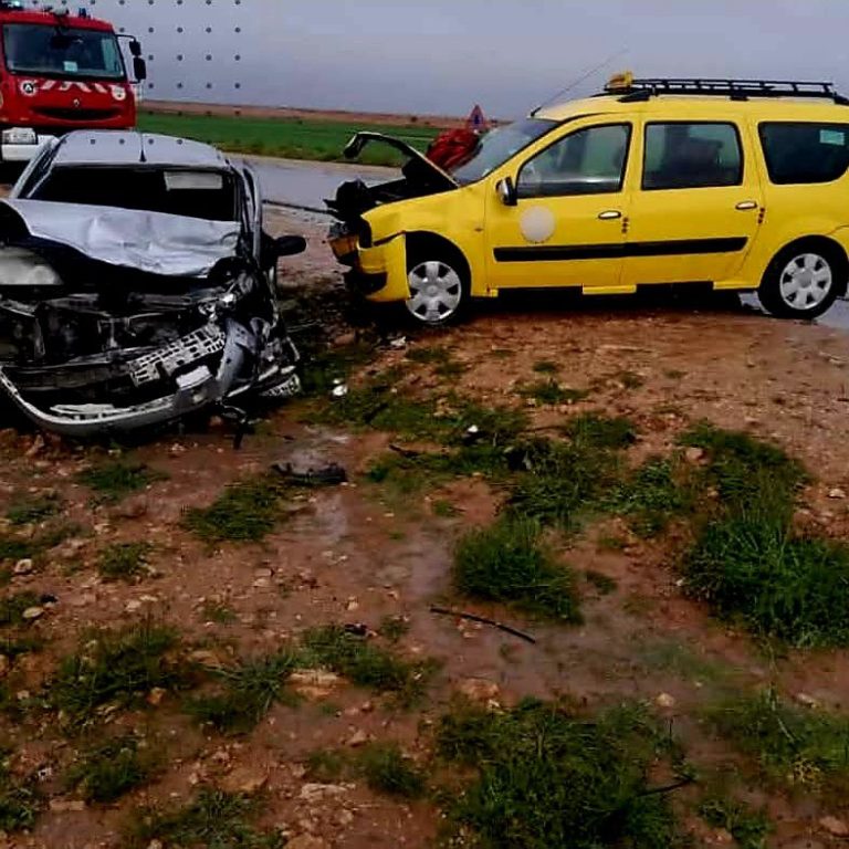 حادث مرور يوقع ستة جرحى بين سيدي لعجال وحاسي فدول