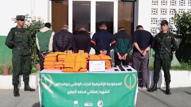 الدرك الوطني بومرداس يعالج عدة قضايا تتعلق بالهجرة غير الشرعية والمتاجرة بالمخدرات