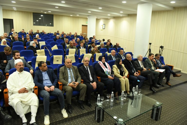 المجلس الشعبي الوطني يشارك في ندوة علمية حول الازدحام المروري بالعاصمة والمدن الكبرى