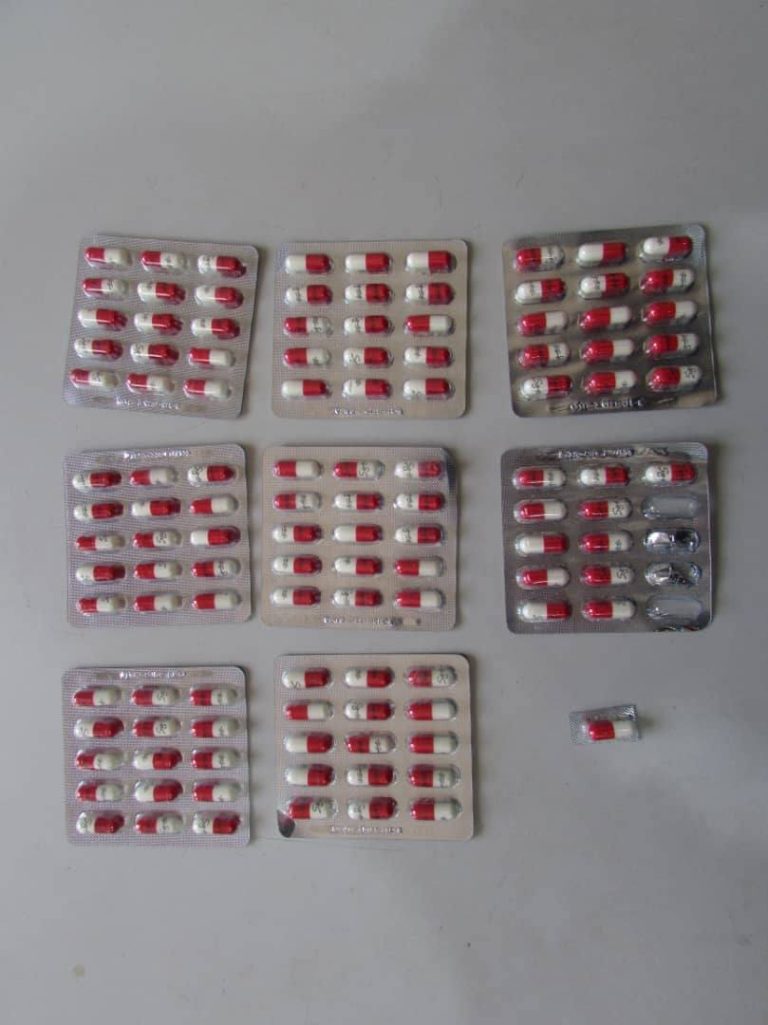 شرطة عين مران توقف مروّجين للمخدرات وتكشف ملابسات سرقة