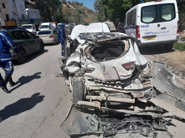 إصابة 08 أشخاص في حادث مرور بولاية قسنطينة