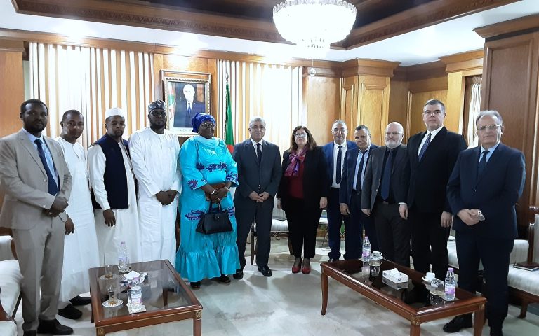 الأمين العام لوزارة المحروقات والمناجم يستقبل وفدًا عن وزارة البترول والتعدين التشادية