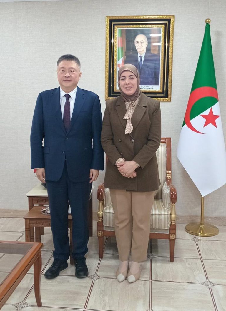 تعزيز التعاون الجزائري الصيني في مجال الرقمنة عبر شراكة استراتيجية مع هواوي