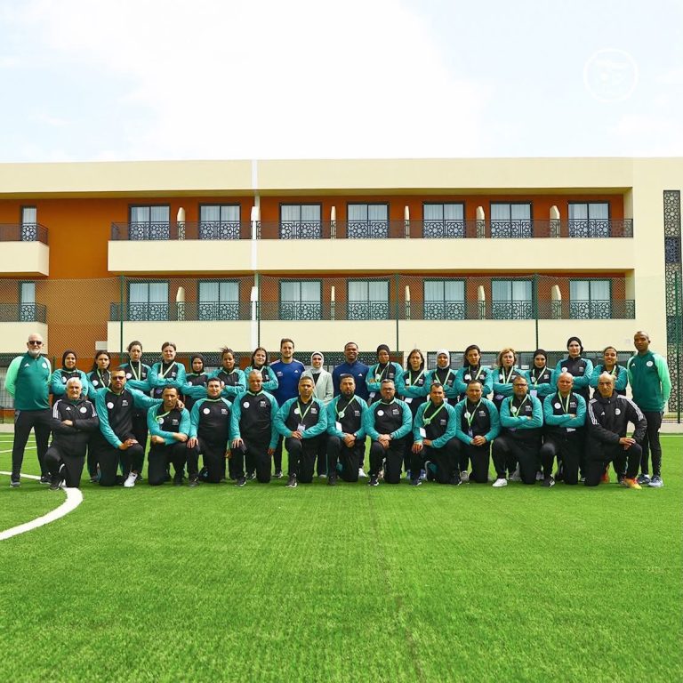 انطلاق أول ورشة تكوينية في الجزائر لبرنامج “FIFA FOR SCHOOLS” بإشراف الفيفا والاتحاد الجزائري لكرة القدم